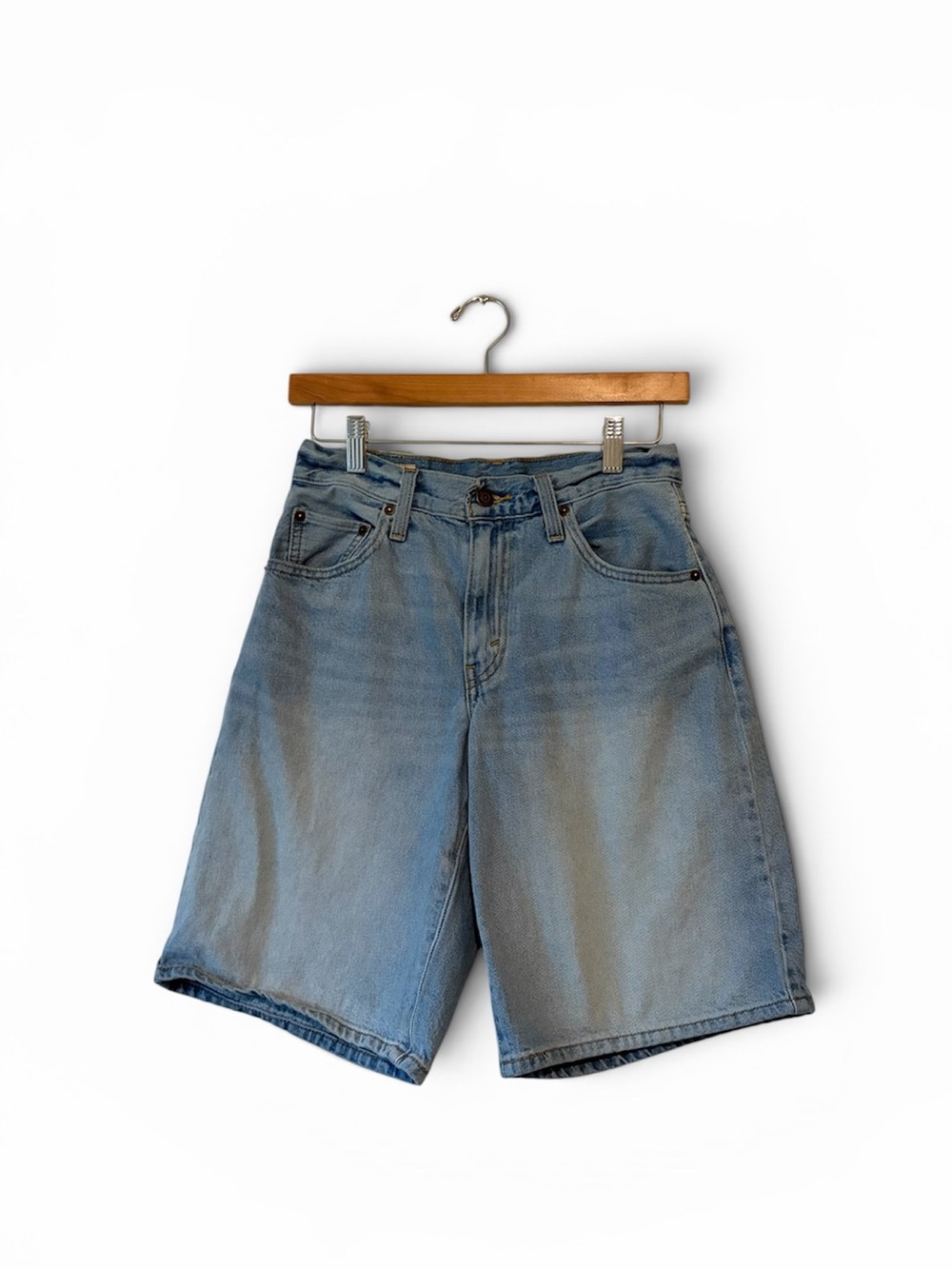 Levi’s Baggy Dad Shorts - Picture 7 of 13